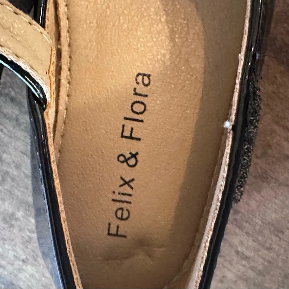 Felix & Flora Black Shiny Patent Leather Shoes with Bow 5 Toddler Girl